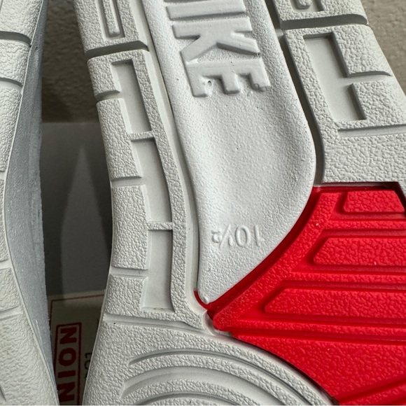 Jordan 2 Retro SP Union Grey Fog Size 10.5 - Picture 4 of 11